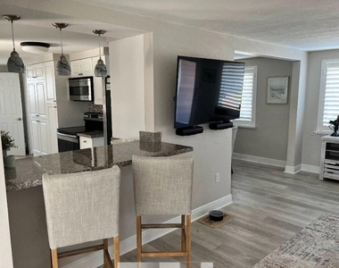 3054 Lockwood Terrace - Photo Thumbnail 10