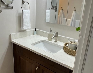 3054 Lockwood Terrace - Photo Thumbnail 19
