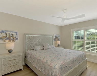 917 Wexford Boulevard - Photo Thumbnail 24