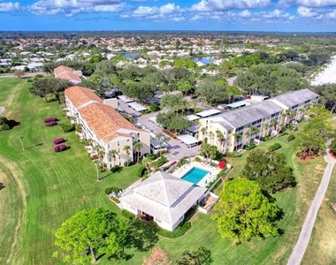 917 Wexford Boulevard - Photo Thumbnail 52