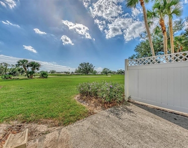 917 Wexford Boulevard - Photo Thumbnail 38