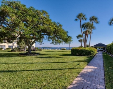 3806 Gulf Of Mexico Drive - Photo Thumbnail 20