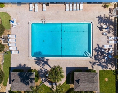 3806 Gulf Of Mexico Drive - Photo Thumbnail 16