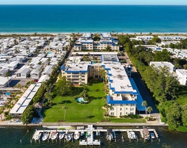 3806 Gulf Of Mexico Drive - Photo Thumbnail 8