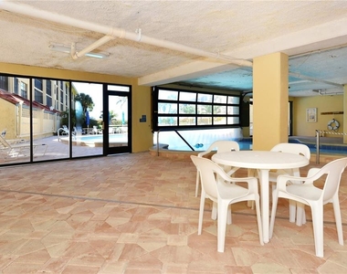 8710 Midnight Pass Road - Photo Thumbnail 10