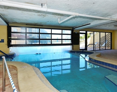 8710 Midnight Pass Road - Photo Thumbnail 9