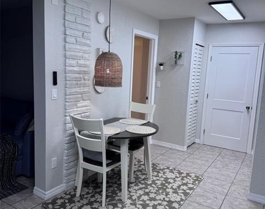 6304 Beechwood Avenue - Photo Thumbnail 58