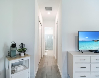 17335 Jadestone Court - Photo Thumbnail 38