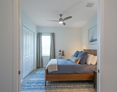 17335 Jadestone Court - Photo Thumbnail 10