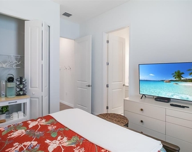 17335 Jadestone Court - Photo Thumbnail 18