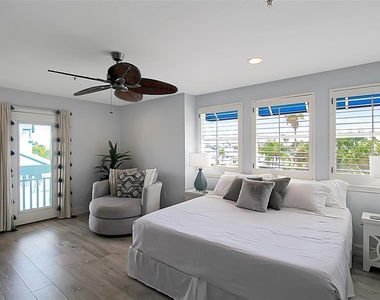 1315 Siesta Bayside Drive - Photo Thumbnail 39