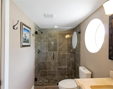 1315 Siesta Bayside Drive - Photo Thumbnail 35