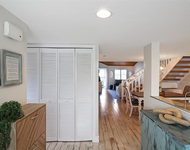 1315 Siesta Bayside Drive - Photo Thumbnail 4