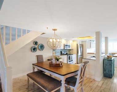 1315 Siesta Bayside Drive - Photo Thumbnail 14