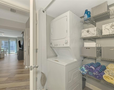 2400 N Beach Road - Photo Thumbnail 27