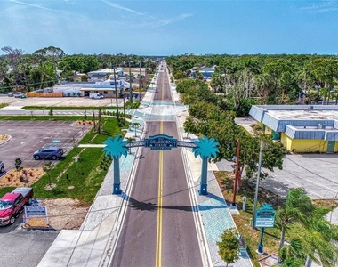 2400 N Beach Road - Photo Thumbnail 60