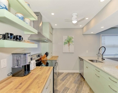 2400 N Beach Road - Photo Thumbnail 17