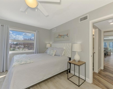 2400 N Beach Road - Photo Thumbnail 24