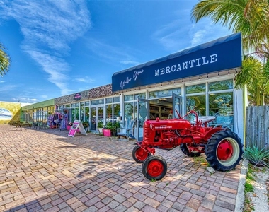 2400 N Beach Road - Photo Thumbnail 64