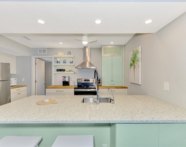 2400 N Beach Road - Photo Thumbnail 14