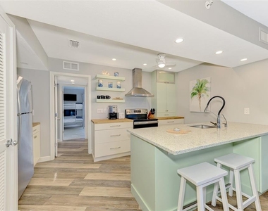 2400 N Beach Road - Photo Thumbnail 13