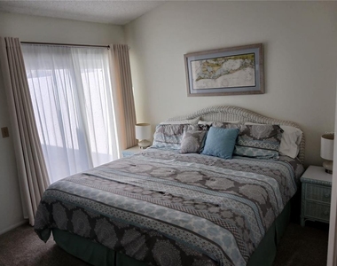 913 Waterside Lane - Photo Thumbnail 5