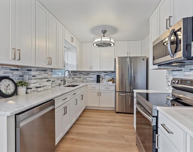 4210 Ironwood Circle - Photo Thumbnail 15
