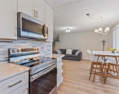 4210 Ironwood Circle - Photo Thumbnail 18