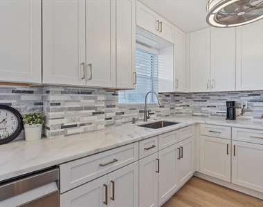 4210 Ironwood Circle - Photo Thumbnail 16
