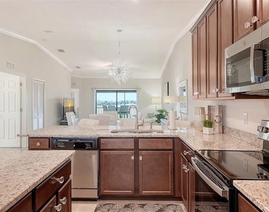 5710 Palmer Circle - Photo Thumbnail 21