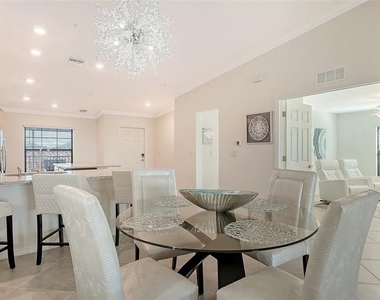 5710 Palmer Circle - Photo Thumbnail 17