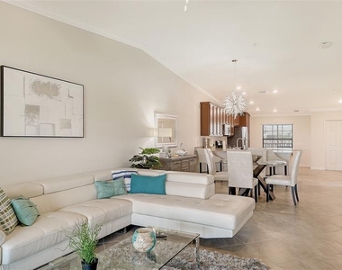 5710 Palmer Circle - Photo Thumbnail 14