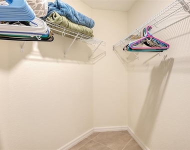 5710 Palmer Circle - Photo Thumbnail 26
