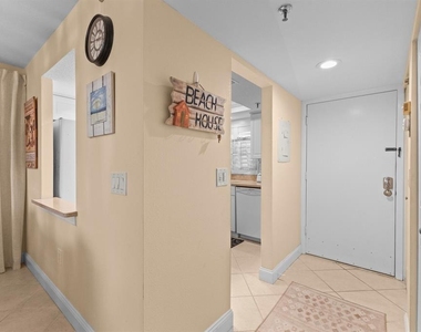1001 Benjamin Franklin Drive - Photo Thumbnail 4