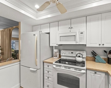 1001 Benjamin Franklin Drive - Photo Thumbnail 6