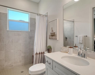 17330 Opal Sand Drive - Photo Thumbnail 31