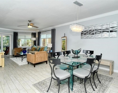 1215 S Portofino Drive N - Photo Thumbnail 4