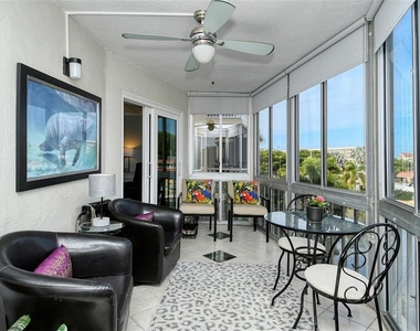 1215 S Portofino Drive N - Photo Thumbnail 7