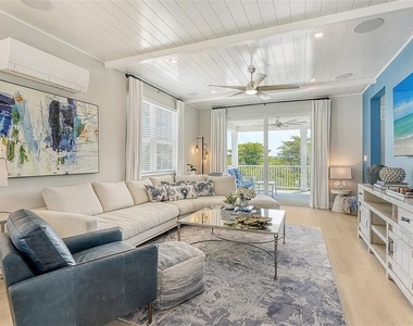 4325 Marina View Way - Photo Thumbnail 1