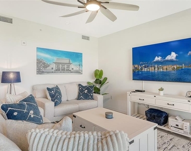 12180 Wellen Golf Street - Photo Thumbnail 11