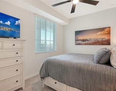 12180 Wellen Golf Street - Photo Thumbnail 20