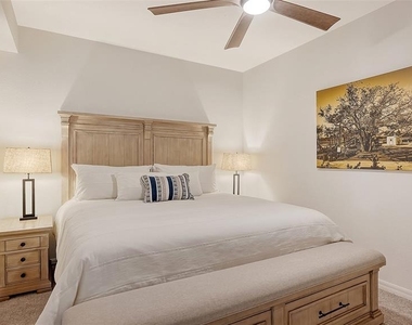 12180 Wellen Golf Street - Photo Thumbnail 19