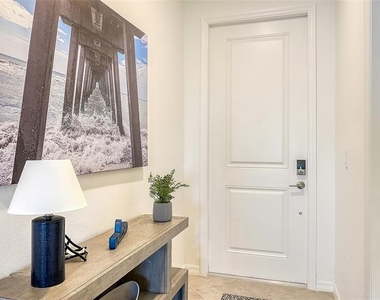 12140 Wellen Golf Street - Photo Thumbnail 4