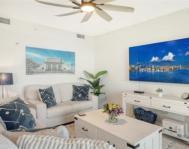 12140 Wellen Golf Street - Photo Thumbnail 10