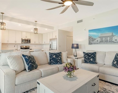 12140 Wellen Golf Street - Photo Thumbnail 11
