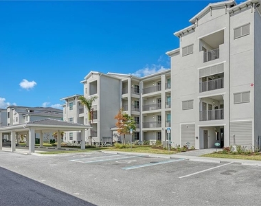 12140 Wellen Golf Street - Photo Thumbnail 1