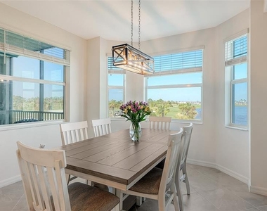 12140 Wellen Golf Street - Photo Thumbnail 15