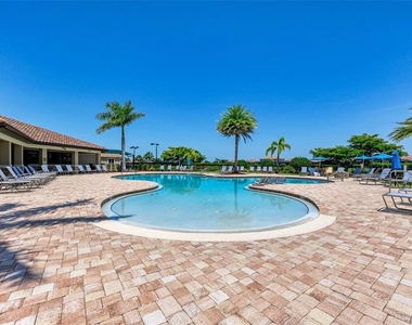8105 Grand Estuary Trail - Photo Thumbnail 40