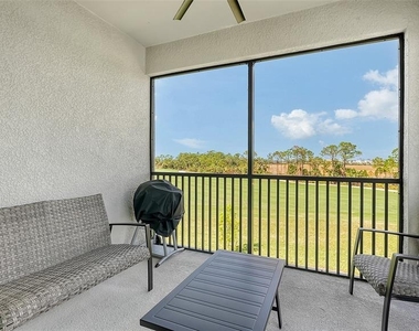 12280 Wellen Golf Street - Photo Thumbnail 10