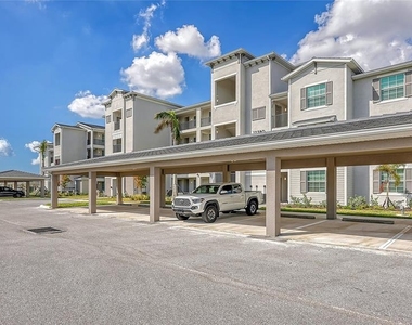 12280 Wellen Golf Street - Photo Thumbnail 2